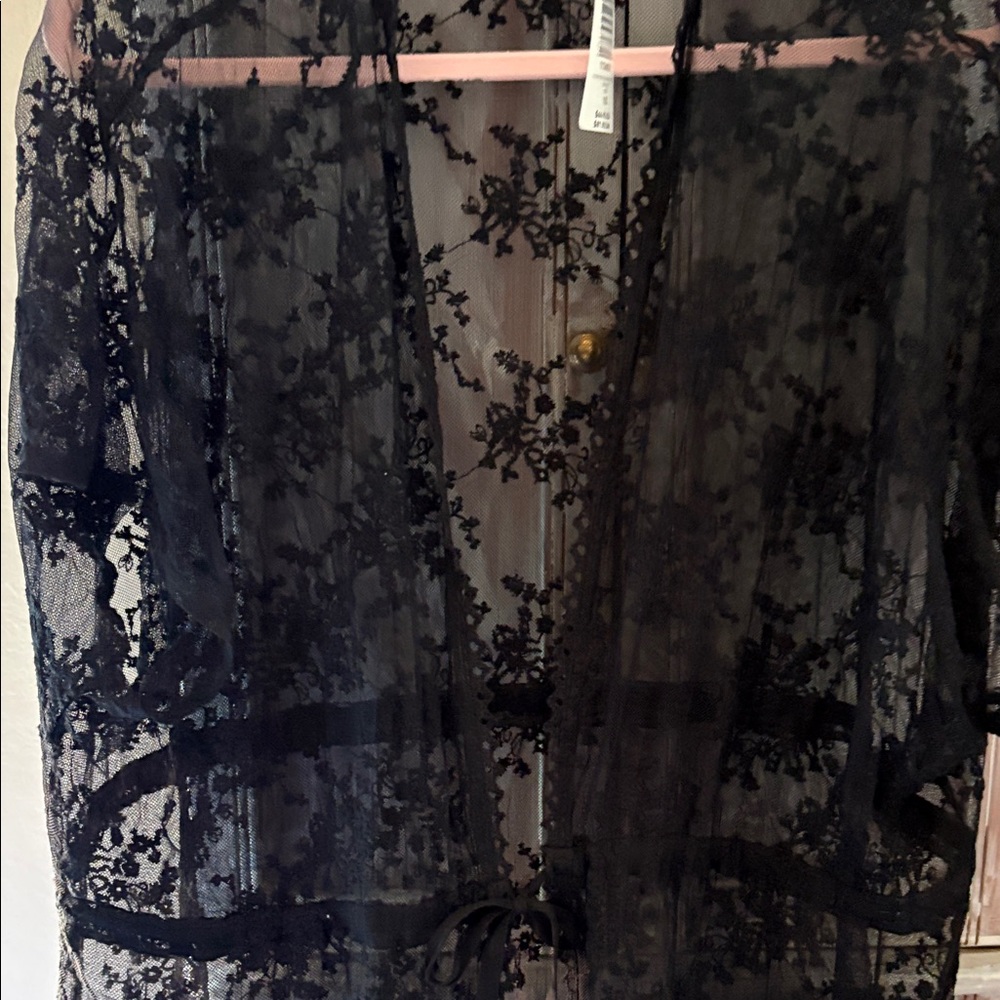 Torrid Black Floral Lace Robe - Picture 3 of 5